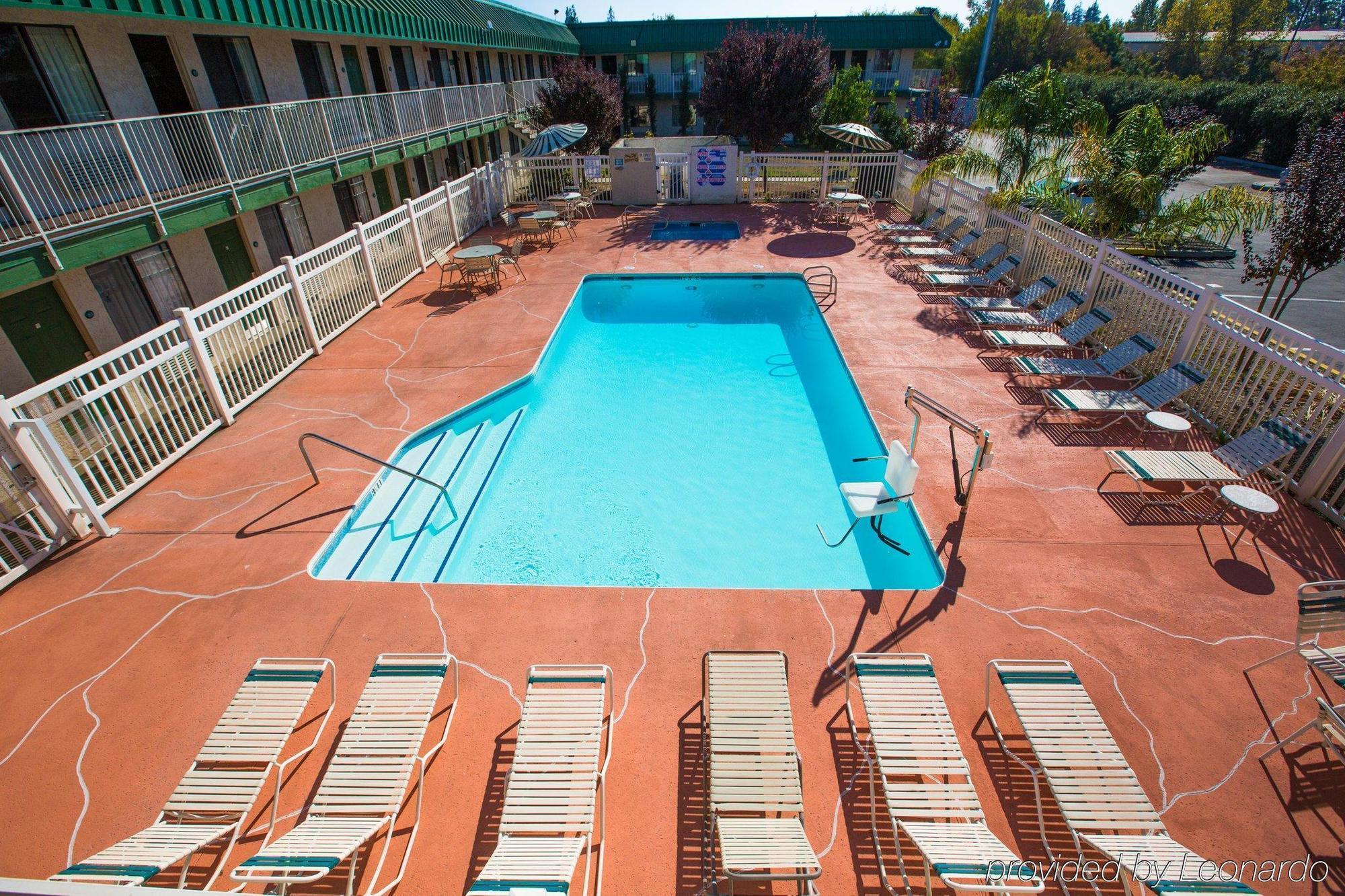 University Inn Fresno Kültér fotó